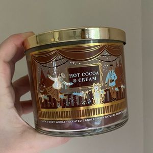 Bath and Body Works 3 Wick Candle